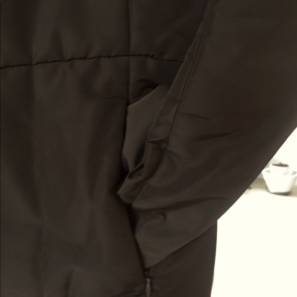 ANDREW MARC  FUR TRIM  DOWN JACKET - Picture 9 of 10